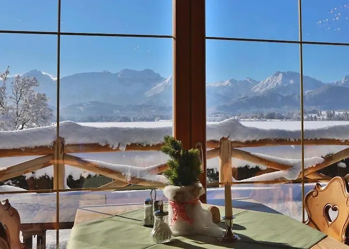 At The Seehotel Hartung هوبفن ام سي